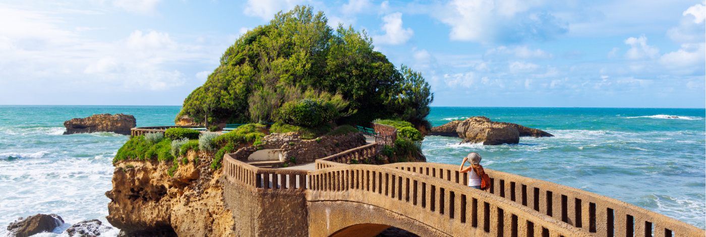 Key Pros and Cons of Online Travel Booking vs. Travel Agents!