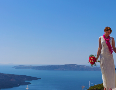 Honeymoon in Greece: Why Santorini Is the Ultimate Romantic Escape